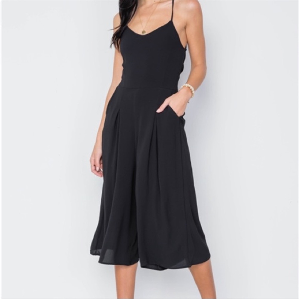 CLASSY Black Jumpsuit - Picture 4 of 4